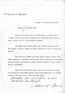 Carta do Presidente da República, António Ramalho Eanes, dirigida à Rainha Isabel II, agradecendo o convite formulado para uma visita ao Reino Unido, de 14 e 17 de novembro de 1978, "que bem traduz a velha e sempre renovada amizade que une" os dois países.