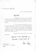 Carta do Presidente da República, Mário Soares, endereçada ao Rei Hussein I da Jordânia, formalizando o convite que lhe dirigiu, por ocasião de "breve encontro em Tóquio", para a realização de uma visita de Estado a Portugal, em data da sua conveniência.