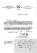 Carta de Sérgio Vieira de Mello, Representante Especial do Secretário-Geral das Nações Unidas para Timor [UNTAET], dirigida ao Presidente da República Portuguesa, Dr. Jorge Sampaio, lamentando o adiamento da visita do chefe de Estado português a Timor-Leste, por motivos de saúde, e manifestando após o seu "interesse no oportuno reagendamento" da visita a Díli após "rápida recuperação".