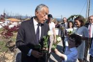 No dia em que se assinala um ano da tragédia de Pedrogão Grande, o Presidente Marcelo Rebelo de Sousa participa, na sede da Associação de Vítimas do Incêndio de Pedrogão Grande (AVIPG), em Pedrogão Grande, na sessão solene de homenagem às vítimas dos incêndios que atingiram esta região, a 17 de junho de 2018