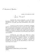Carta do Presidente da República, Jorge Sampaio, dirigida a Peter Stoyanov, Presidente da República da Bulgária, em resposta ao convite para visitar oficialmente aquele país, lamentado, por razões de agenda, não poder aceitá-lo de momento, mas assegurando o seu "sincero interesse" em visitar a Bulgária, logo que lhe seja possível.