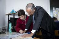 O Presidente da República Marcelo Rebelo de Sousa visita, na Junqueira em Vila do Conde, a Escola Básica Dr. Carlos Pinto Ferreira, onde conhece o projeto educativo deste agrupamento escolar e almoça com os alunos na cantina, a 5 de dezembro de 2019