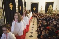 O Presidente da República e a Dra. Maria Cavaco Silva assinalaram a abertura das decorações de Natal no Palácio de Belém, na presença de crianças do 1º ciclo das escolas da comunidade local, a 15 de dezembro de 2014