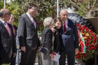 O Presidente da República Marcelo Rebelo de Sousa associa-se, no Jardim dos Cravos em Santarém, à homenagem ao Tenente-Coronel Fernando José Salgueiro Maia, a 25 abril 2016