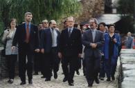 O Presidente da República, Jorge Sampaio, acompanhado de comitiva e cidadãos durante as Jornadas da Interioridade.