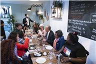 No Dia Internacional das Mulheres, o Presidente Marcelo Rebelo de Sousa janta com um grupo de Mulheres da Associação SOMOS, que representa e apoia mulheres que estão ou estiveram em situação de sem-abrigo, a 8 de março de 2023