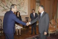 O Presidente da República, Aníbal Cavaco Silva,  recebe em audiência o Ministro dos Negócios Estrangeiros dos Emirados Árabes Unidos, Xeque Abdullah bin Zayed bin Sultan Al Nahyan, a 27 de julho de 2015