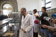 O Presidente da República Marcelo Rebelo de Sousa visita o CASA - Centro de Apoio Social dos Anjos da Santa Casa da Misericórdia de Lisboa (SCML), onde colabora na distribuição de refeições e almoça com os utentes, a 4 de dezembro de 2017
