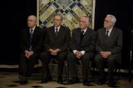O Presidente da República, Aníbal Cavaco Silva, condecora Serrão, Jorge Biscaia e Walter Osswald com a Grã-Cruz da Ordem de Sant’Iago da Espada, a 4 de novembro de 2008