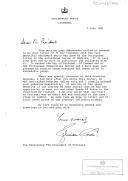 Carta do Governador Geral da Commonwealth da Austrália, Zelman Cowen, endereçada ao Presidente da República de Portugal, agradecendo a carta do Presidente Ramalho Eanes de 31 de maio [de 1981] relativa às comemorações do Dia de Portugal, de Camões e das Comunidades Portuguesas, e a oferta de um trabalho artesanal com origem na Região Autónoma da Madeira, que foi particularmente apreciado pela sua mulher. Agradece igualmente todas as mensagens e prendas recebidas, ao longo dos anos, e ainda a hospitalidade com que ambos foram recebidos pelo chefe de Estado português, por ocasião da curta estadia em Portugal.
