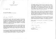 Carta da Presidente da Irlanda, Mary Robinson, endereçada ao Presidente da República de Portugal, Dr. Mário Soares, dando conta da sua recente visita à Somália e ao Norte do Quénia para ver pessoalmente os efeitos da fome e da extrema pobreza naquela região, apelando para que seja chamada à atenção do governo para esta situação dramática e solicitando que o chefe de Estado português apoie a mais do que urgente resposta humanitária e coordenada utilizando em plenos os recursos das Nações Unidas.