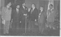 O Presidente da República, Mário Soares junto à delegação da Associação dos Deficientes das Forças Armadas, por ocasião de audiência no Palácio de Belém.