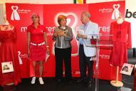 A Dra. Maria Cavaco Silva participa, no Clube House do Beloura Pestana Golf, em Sintra, na cerimónia de entrega de troféus do 2º Torneio de Golfe do Movimento Mulheres de Vermelho, apoiado pela Fundação Portuguesa de Cardiologia, a 28 de abril de 2010
