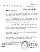 Carta do Presidente da República do Senegal, Abdou Diouf, dirigida ao Presidente da República, Mário Soares, convidando Portugal a participar na 11ª edição da Feira Internacional de Dakar, a ter lugar de 1 a 12 de dezembro de 1994.