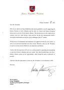 Carta do Presidente da República da Lituânia, Valdas Adamkus, dirigida ao Presidente da República de Portugal, Jorge Sampaio, agradecendo o apoio manifestado "à histórica decisão de convidar a Lituânia e outros 6 democracias da Europa Central e de Leste para integrarem o Tratado do Atlântico Norte" [NATO].