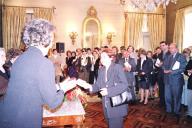 A Senhora Dona Maria José Ritta preside a cerimónia de entrega dos Donativos do Bazar Diplomático 2002, no Palácio de Belém, a 3 de abril de 2003