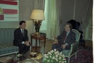 Audiência concedida pelo Presidente da República, Jorge Sampaio, ao Embaixador do Reino da Tailândia, Sr. Visoot Tuvayanond (?), a 28 de setembro de 1998