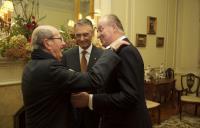 O Presidente da República, Aníbal Cavaco Silva, oferece  um jantar em honra do Rei D. Juan Carlos de Borbón, por ocasião do VI Encontro da COTEC Europa, que decorre no Clube Portuense, Porto, a 6 de outubro de 2010