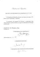 Decreto que exonera, sob proposta do Governo, o embaixador João Alberto Bacelar da Rocha Páris do cargo de Embaixador de Portugal em Bruxelas [Bélgica].