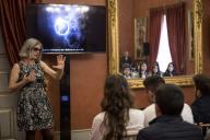 O quinto encontro do Programa “Cientistas no Palácio de Belém” tem como convidada a cientista Carlota Simões que conduz uma sessão de apresentação e debate com alunos do ensino secundário, a 21 de novembro de 2017