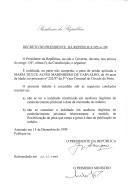 Decreto que indulta, na parte não cumprida, a pena de prisão aplicada a Maria Dulce Alves Marinheiro de Carvalho, de 44 anos de idade, no processo nº 222/97 da 3ª Vara Criminal do Círculo do Porto.