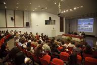 A Dra. Maria Cavaco Silva participa, na Universidade de Évora, na Sessão de Abertura do II Simpósio Mundial de Estudos em Língua Portuguesa (SIMELP), proferindo uma intervenção, a 6 de outubro de 2009