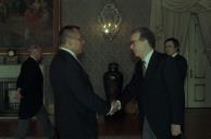 O Presidente da República, Jorge Sampaio, recebe as cartas credenciais do Embaixador de El Salvador, José Ramiro Zepeda Roldan, a 6 de novembro de 1996