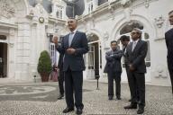 Deslocação do Presidente da República, Aníbal Cavaco Silva, ao Centro de Convenções do Hotel Pestana Palace, por ocasião da cerimónia de entrega do Prémio Leya, a 8 de maio de 2013