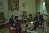 Almoço oferecido pelo Presidente da República, Jorge Sampaio, ao Prof. Gerald Bender, no Palácio de Belém, a 11 de maio de 1999