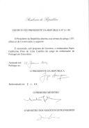 Decreto que exonera, sob proposta do Governo, o embaixador Paulo Guilherme Pires de Lima Castilho do cargo de Embaixador de Portugal em Estocolmo [Suécia].