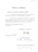 Decreto de exoneração do ministro plenipotenciário Zózimo Justo da Silva do cargo que exercia como represente permanente de Portugal junto dos Organismos e Organizações Internacionais (NUOI), em Genebra. 