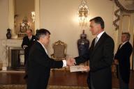 O Presidente da República, Aníbal Cavaco Silva, recebe as cartas credenciais de novos Embaixadores em Portugal, a 15 de setembro de 2006

