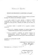 Decreto que reduz, por indulto, em seis meses, a pena residual de prisão aplicada a Cidália Lopes Andrade, de 26 anos de idade, no processo n.º 169/96 da 1.ª Vara Criminal do Círculo do Porto.
