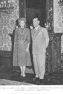O Presidente da República, Francisco Higino Craveiro Lopes e a sua esposa, D. Berta Ribeiro Artur Craveiro Lopes, no Palácio da Cidadela de Cascais.