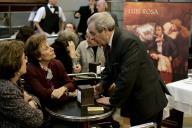 Maria Cavaco Silva assiste, no Café Nicola, em Lisboa, ao lançamento da obra de Luís Rosa “Bocage - A Vida Apaixonada de um Genial Libertino”, a 13 de fevereiro de 2007