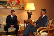 O Presidente da República, Aníbal Cavaco Silva, recebe em audiência, António Carrapatoso, da Comissão Promotora do "Compromisso Portugal", acompanhado de dois outros dos seus membros, a 5 de setembro de 2006