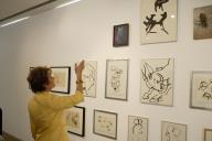 A Dra. Maria Cavaco Silva visita, no Centro de Arte Manuel de Brito, em Algés, a Exposição “Retrospetiva de Júlio Pomar”, a 6 de julho de 2009