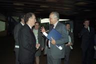 Deslocação do Presidente da República, Jorge Sampaio, à Fundação Calouste Gulbenkian, onde preside ao 3.º Congresso Internacional do Conselho Português para os Refugiados, "Refugiados e Direitos Humanos", a 2 de dezembro de 1998