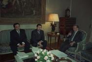 Audiência concedida pelo Presidente da República, Jorge Sampaio, ao Ministro da Administração Interna, Jorge Coelho, e ao Secretário de Estado da Administração Interna, Luís Parreirão Gonçalves, a 7 de abril de 1998