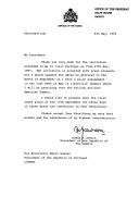 Carta do Presidente da República da Gâmbia, Dawda K. Jawara, endereçada ao Presidente da República de Portugal, Mário Soares, agradecendo e aceitando convite para visitar Portugal, e propondo que a mesma se realize, por 3 dias, a partir de 13 de setembro de 1993.