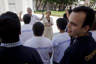 A Dra. Maria Cavaco Silva recebe, no Palácio de Belém, um grupo de utentes da CERCIPortalegre, acompanhados por responsáveis e técnicos da instituição, a 22 de junho de 2010