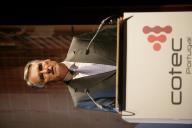 O Presidente da República, Aníbal Cavaco Silva, na Assembleia Geral da COTEC - Associação Empresarial para a Inovação a qual presidiu, a 15 de maio de 2006