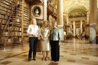 No âmbito da Visita Oficial do Presidente da República à Áustria, Maria Cavaco Silva realizou algumas visitas culturais em Viena, sempre acompanhada pela mulher do Presidente austríaco, Margit Fischer, a 24 de julho de 2009