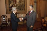O Presidente da República, Aníbal Cavaco Silva, recebe em audiência o antigo Primeiro-Ministro do Japão, Junichiro Koizumi, a 8 de junho de 2009