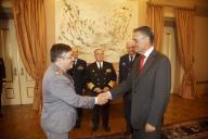 O Presidente da República, Aníbal Cavaco Silva, recebe em audiência os Chefes dos Estados-Maiores das Forças Armadas, a quem oferece seguidamente um almoço, a 25 de janeiro de 2012