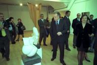 O Presidente da República, Jorge Sampaio, desloca-se à inauguração da exposição de pintura "Abril 25", na Galeria 57, em Leiria, a 17 de abril de 1999
