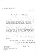 Carta do Presidente da República, Mário Soares, dirigida ao Presidente do Estado de Israel, Ezer Weizman, convidando-o a visitar oficialmente Portugal em data conveniente, a acordar pelas vias diplomáticas.