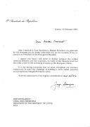 Carta do Presidente da República, Jorge Sampaio , dirigida ao Presidente da República da Letónia, Vaira Vike-Freiburga, agradecendo mensagem de felicitações por ocasião da sua re-eleição como Presidente da República Portuguesa.