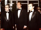 O Presidente da República, Ramalho Eanes com o Rei D. Juan Carlos de Espanha e o Chefe do Governo espanhol, Adolfo Suárez, por ocasião de visita oficial a Espanha (Madrid)