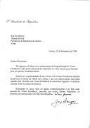 Carta do Presidente da República, Jorge Sampaio, dirigida ao Presidente da Áustria,Thomas Klestil, com mensagem de "pronto restabelecimento" na sequência de hospitalização e aguardando possibilidade de encontro entre os dois por ocasião da próxima cimeira da OSCE a ter lugar em Lisboa.